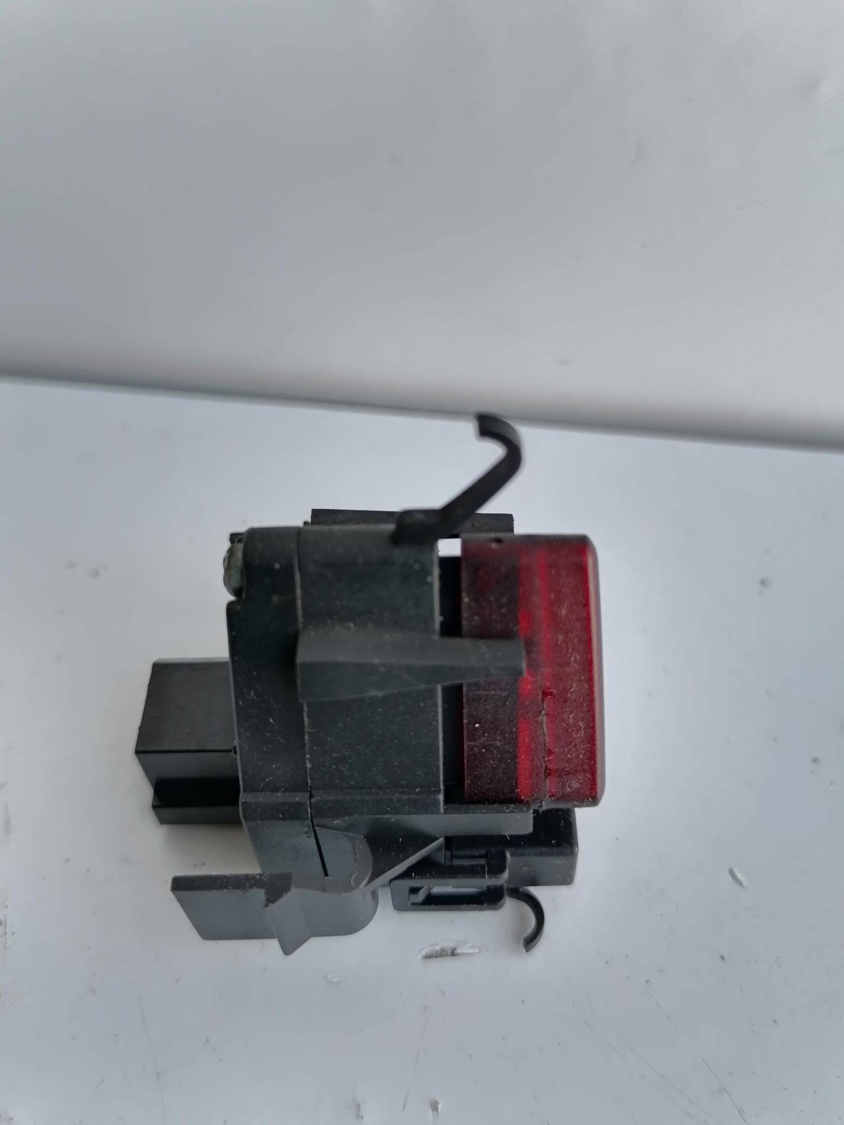 Interruttore luci emergenza